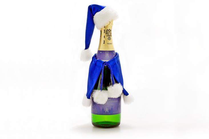 Хотите, чтобы ваш новогодний подарок выглядел солиднее? Шампанское с логотипом решит эту задачу. - заказать сувениры в Отличная Идея Хотите, чтобы ваш новогодний подарок выглядел солиднее? Шампанское с логотипом решит эту задачу. - заказать сувениры в Отличная Идея