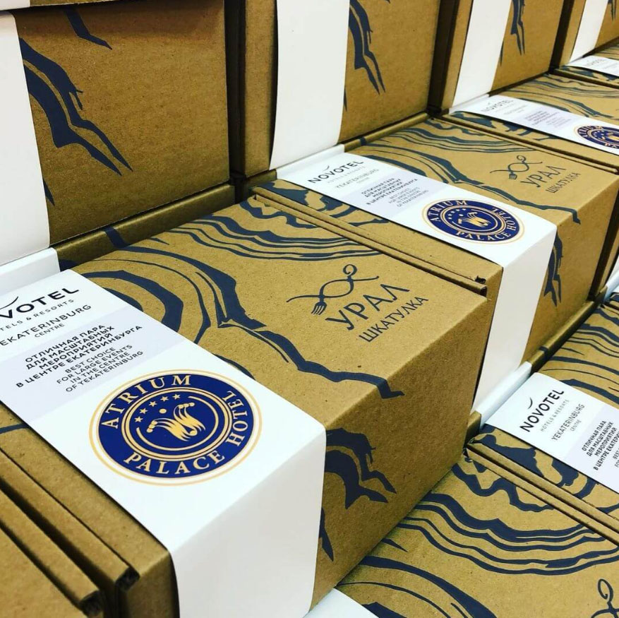 Отличная пара в центре Екатеринбурга.jpg