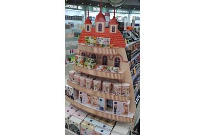 Стенд для магазина